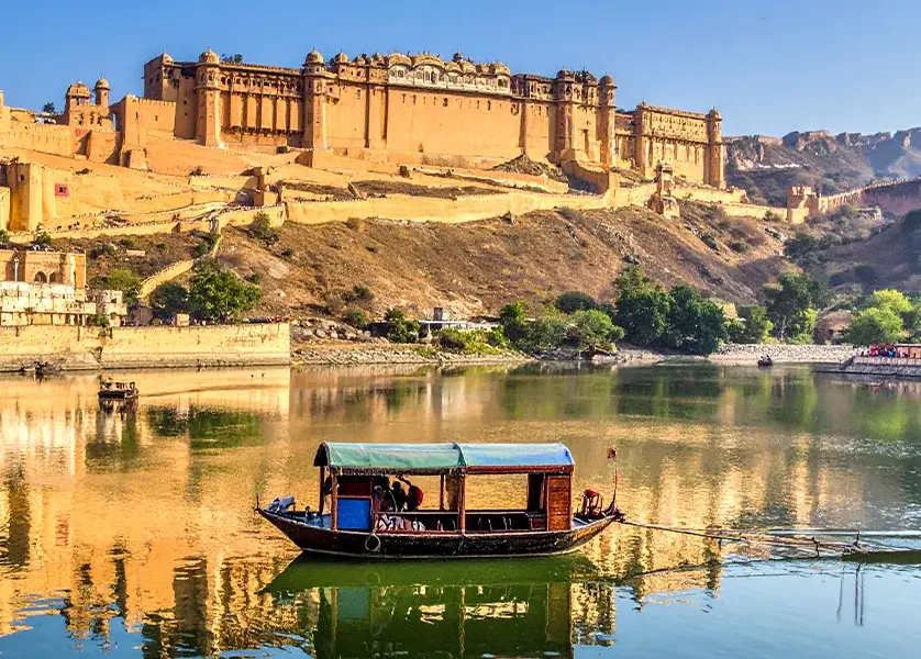 ST - RM 7 NIGHTS / 8 DAYS